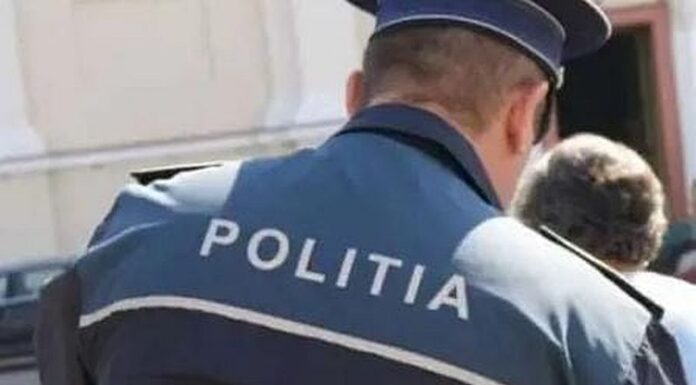 L-a invitat al el acasă, după care l-a lovit cu sabia