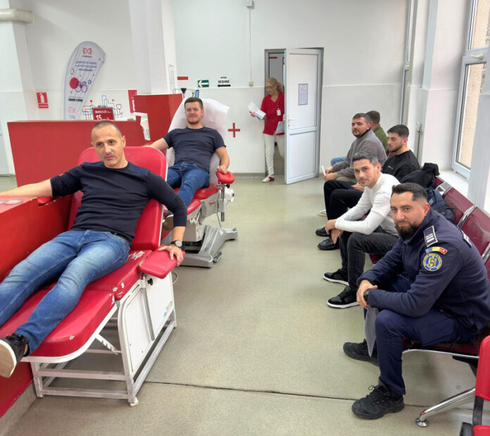 Gest impresionant al polițiștilor din Novaci