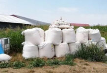 Turceni: Și-a pus sacii cu îngrășăminte pe câmp. Amendă de 15.000 de lei