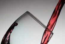 Cum alegi vinul care transformă masa de Sărbători într-o experiență memorabilă