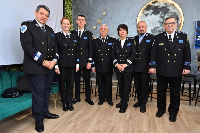 Ziua Națională a României sărbătorită de MNADOR cu poezie și „Glasuri de argint” în Valea Jiului