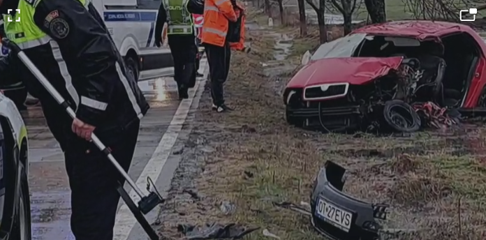 Cinci răniți într-un accident rutier produs pe DN 65C