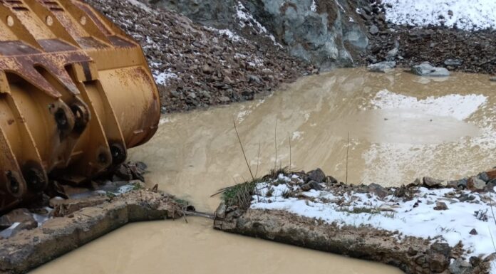 S-au reluat controalele inspectorilor de la Apele Române Jiu în Gorj. Balastieră din Bumbești Jiu, amendată cu 40.000 de lei