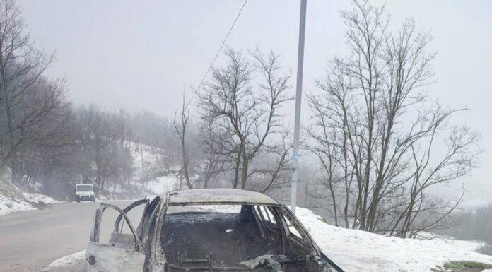 Mașină făcută scrum la Plopșoru