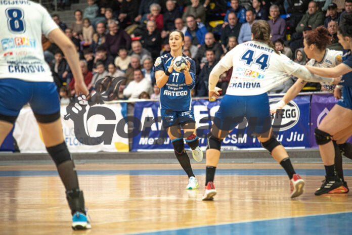 CSM-Târgu,-handbal-(1)