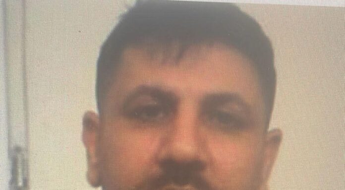 Poliția, în alertă! Turcul care a ucis un om al legii cu mașina a evadat