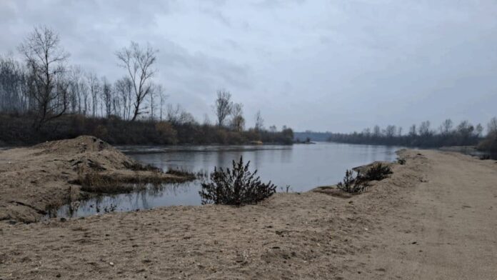 Balastieră ilegală pe Jiu. Administrator sancționat cu avertisment!