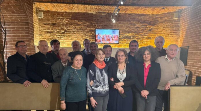 Hohotitorii Cenaclului „HOHOTE” din Târgu Jiu la ședința de bilanț pe anul 2025