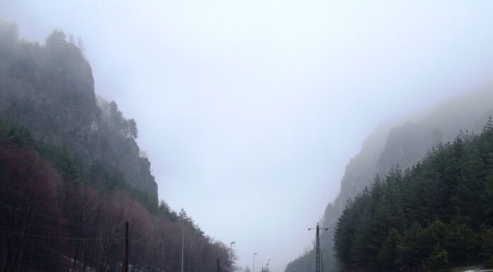 Peripluri hibernale – De Gerar, prin perimetrul Cheile Galbenului – Peștera Muierilor, un obiectiv de excepţie pe plaiul gorjean