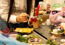 Elevii din Gorj au strâns 18.000 de lei pentru copii și familii nevoiașe