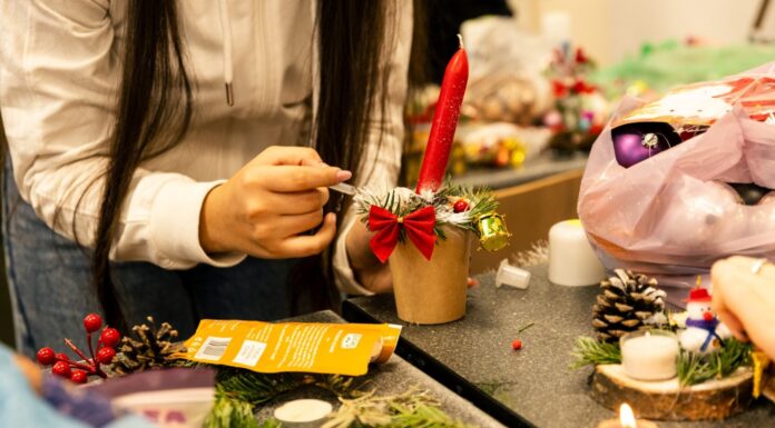 Elevii din Gorj au strâns 18.000 de lei pentru copii și familii nevoiașe