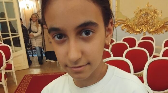 Elevă de la Liceul de Arte, premiată la un concurs de matematică