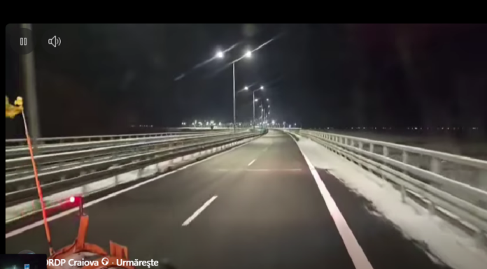 Zeci de utilaje au deszăpezit drumurile naționale din Oltenia