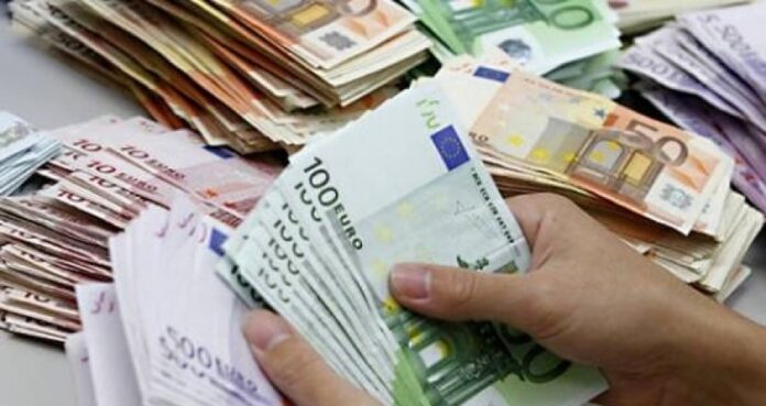 Educaţie media pentru tineri şi adulţi: Finanţare de 50.000 de euro!