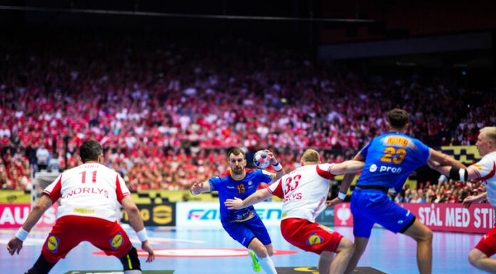 Euro 2026: România a impresionat o repriză cu Danemarca, dar a căzut în partea secundă