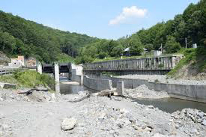 Fost ministru al Energiei: Sabotaj de jumătate de MILIARD de EURO! Se strâng semnături pentru declararea lor de SECURITATE NAȚIONALĂ