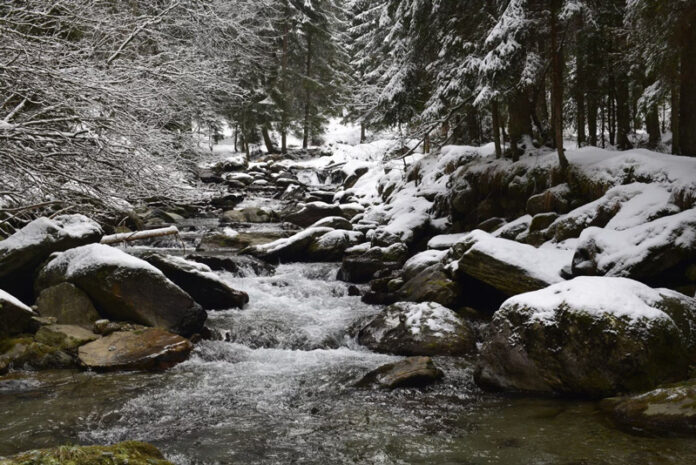Debitul Jiului va fi unul normal în ianuarie
