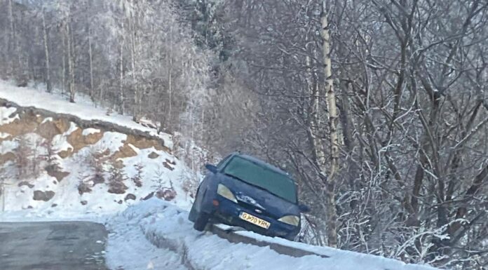 A ieșit în decor pe Transalpina. Pariuri amuzante