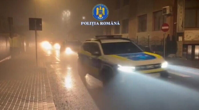 Medic din Târgu-Jiu, reținut după percheziții