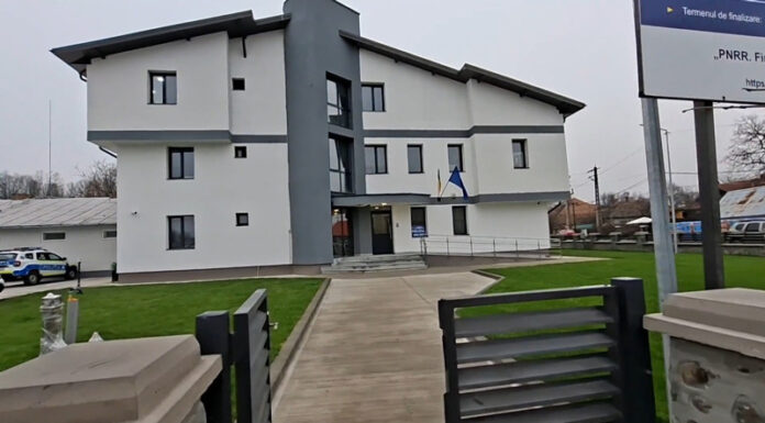 Polițist gorjean filmat când lua șpagă. Acum e condamnat la închisoare!