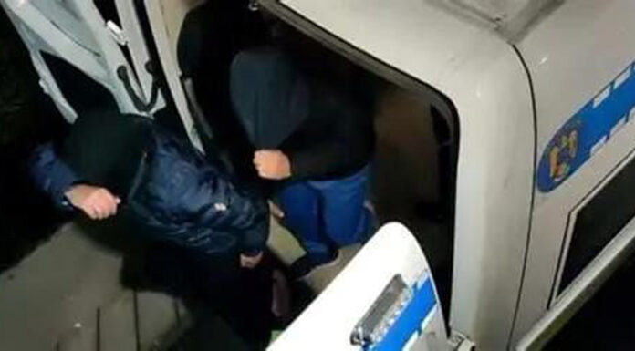 Reținuți după ce s-au bătut într-un local din Mătăsari