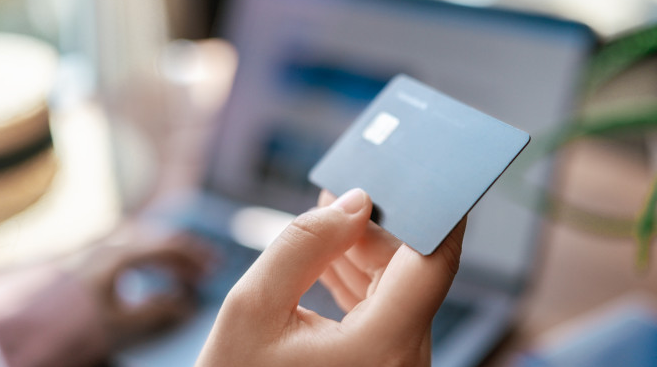 Nu toți salariații vor primi tichete de vacanță. Ce se elimină!