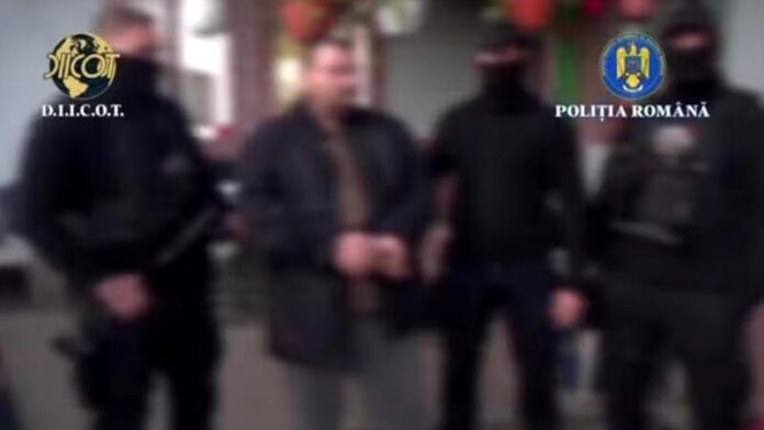 1bf1fabf-ce9e-4349-bb93-bef06387e80d