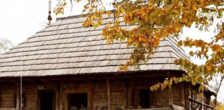 Hobița lui Brâncuși, în cursa pentru ,,Destinația Anului” – „Sate de poveste”!