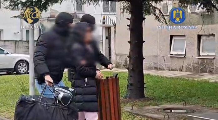 VIDEO: Femeia acuzată de trafic de cocaina și ketamină în Târgu-Jiu a fost prinsă! Unde au găsit-o polițiștii