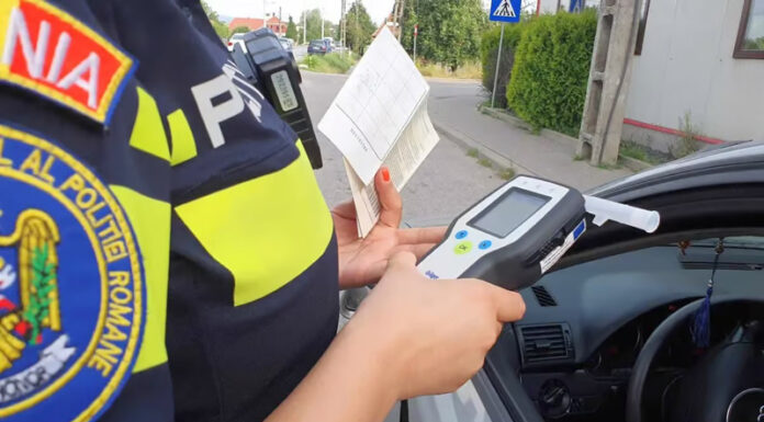 Prins băut la volan, după ce s-a oprit cu mașina într-un autoturism parcat