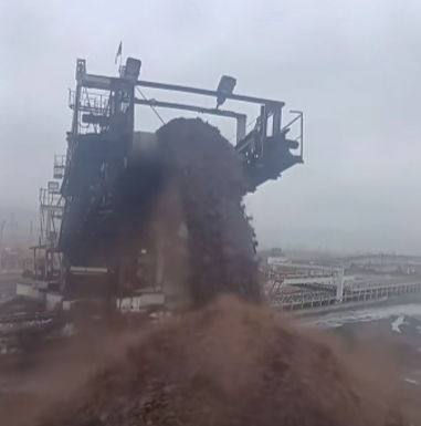 Carierele din Jilț și Motru nu mai au stocuri de cărbune