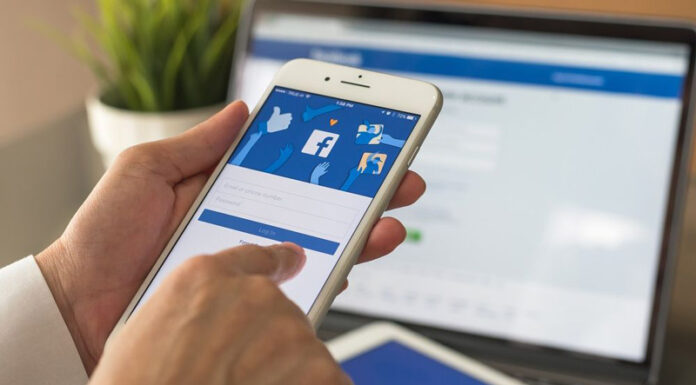 Condamnat pentru că a publicat pe Facebook poze cu fosta iubită dezbrăcată!