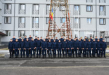 Zeci de elevi, în practică la Jandarmeria Gorj