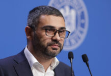 Ministru: ,,Nu am nici un gând să dau oameni afară”