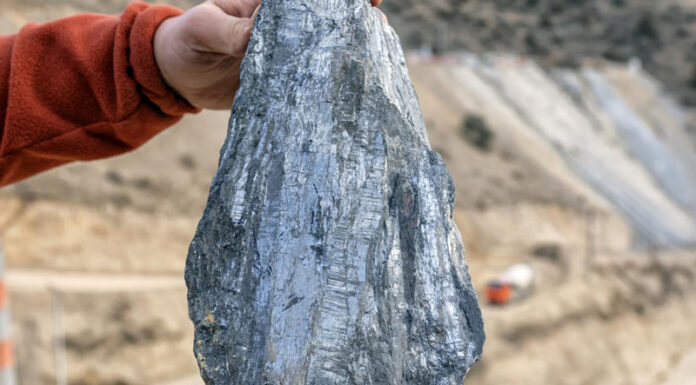 Proiecte de 628 milioane de euro pentru grafitul de la Baia de Fier