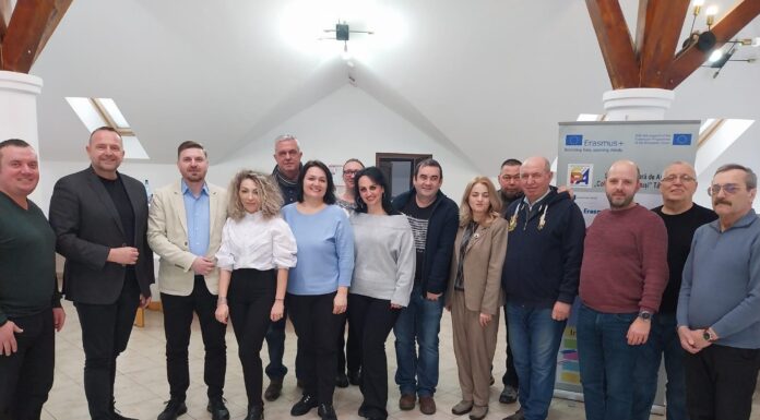 Prezență de la Târgu Jiu, la Întâlnirea Anuală a Școlilor Populare de Arte din Covasna