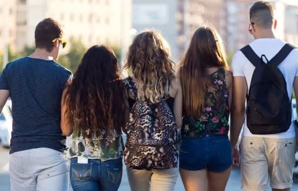 AJPIS Gorj: Sprijin financiar pentru tinerii adoptați care își continuă studiile