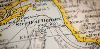 Petrolul devine armă, iar România privește: cât va costa criza din Ormuz