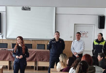 Poliția, în acțiune la Liceul Tehnologic Țicleni