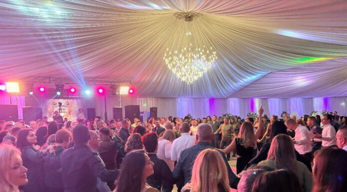 Balul Vânătorilor, o petrecere cu sute de participanți la Târgu Jiu