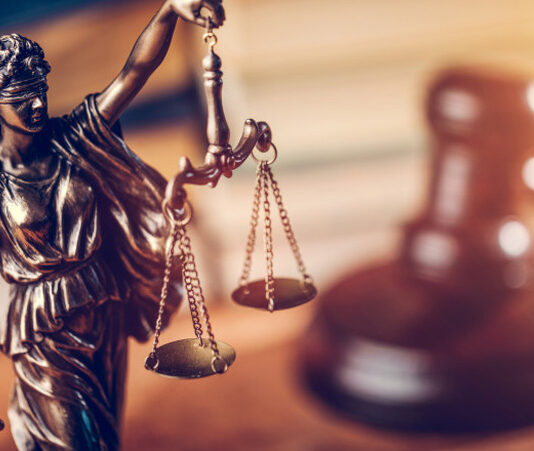 Amenințări șocante pe Facebook, final surprinzător în fața magistraților