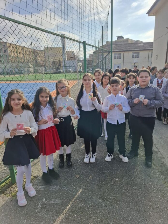 Mărțișoare handmade, realizate de elevii de la „Magheru”