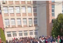 ACUM! Protest uriaș al minerilor CEO pe străzile din Târgu Jiu!