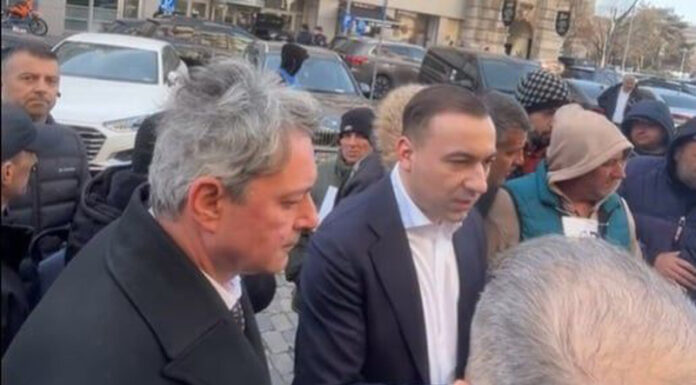 Incredibil! Plăveți îl sfidează pe ministrul Ivan! Directorii pensionari nu pleacă din CEO! Vezi câți angajați pe perioadă determinată mai rămân!