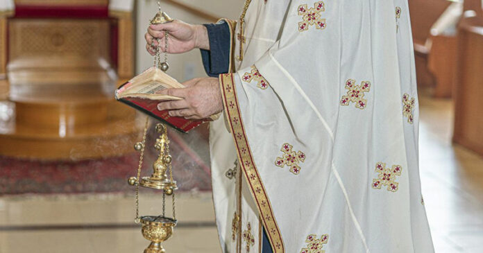 Trei parohii din Gorj, din nou fără preoți titulari. Mitropolia reia concursul