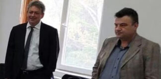 Șefii CEO, mufați sănătos la milioanele companiei de stat în timp ce prăbușesc profitul, utilajele și instalațiile CEO