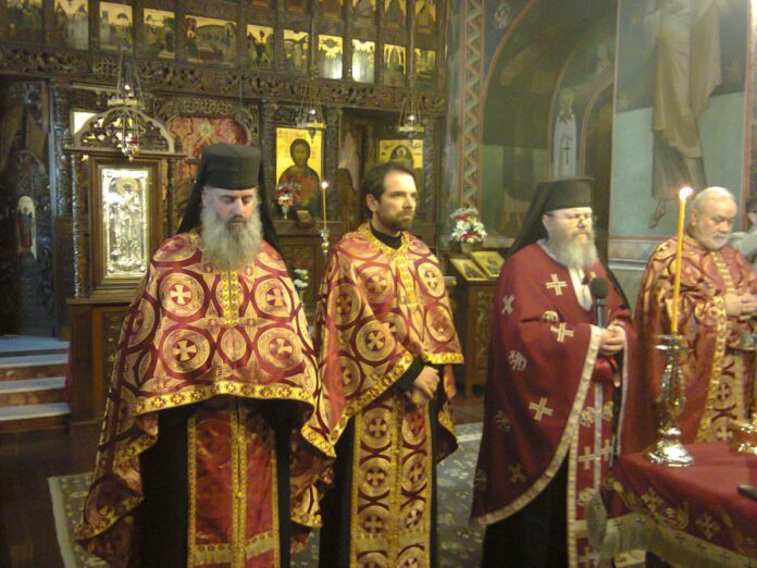 Slujba de pomenire și de comemorare a lui Brâncuşi – ,,Moartea este cea mai mare tristeţe pentru toţi! Brad la nuntă./ Brad la moarte!/ Dându-ţi sama/ Toate-s una/ Una-s toate”!