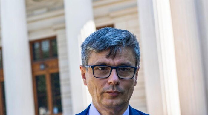 Din categoria „ce mai face Virgil Popescu” – groparul locurilor de muncă din Gorj, promovat la Bruxelles