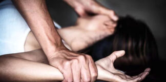 Adolescentă violată de un bărbat din Turceni, timp de trei ani, cu complicitatea mamei minorei