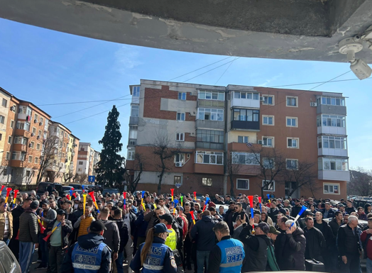 Salariații CEO, în a treia zi de proteste